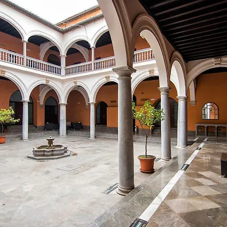 Aparthotel Palacio De Jeronimos 4*