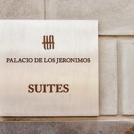 Palacio De Jeronimos Apartment