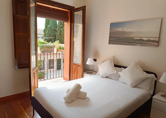 Ξενοδοχείο με διαμερίσματα Palacio De Jeronimos 4*