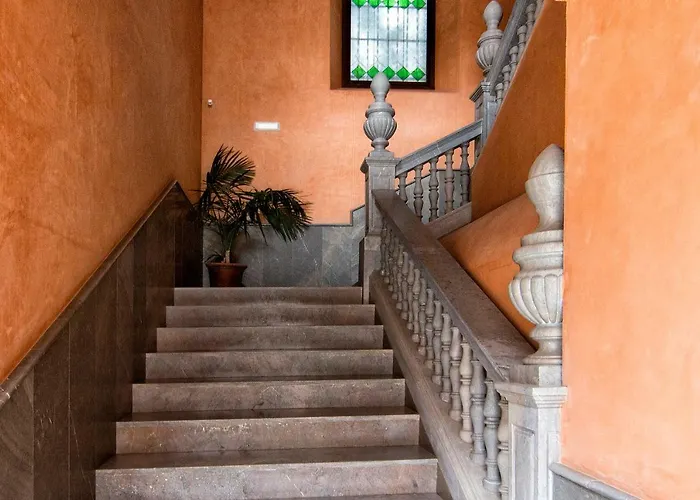 Palacio De Jeronimos 4*