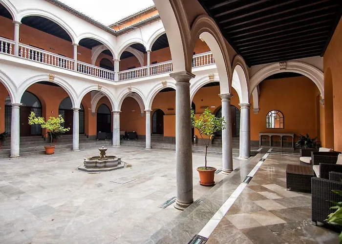 Ξενοδοχείο με διαμερίσματα Palacio De Jeronimos 4*